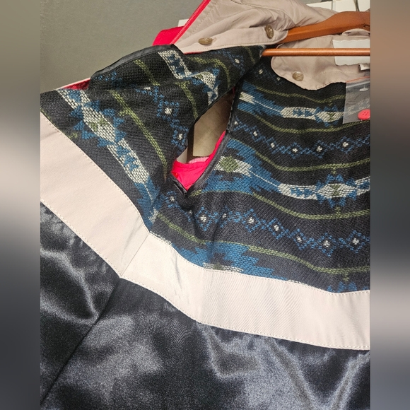 NWT Coldwater Creek All Weather Vest Long Dover Red Petite Small - Picture 14 of 16